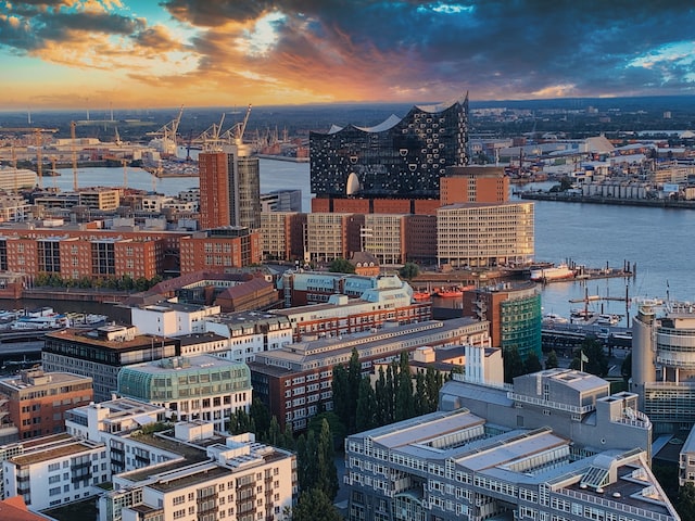 Hamburg best cities for internationals in Germany